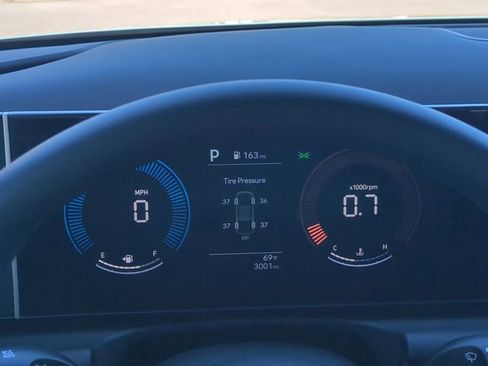 Used 2025 Hyundai Santa Cruz SEL image 26