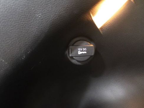 Used 2022 Jeep Compass Trailhawk image 16