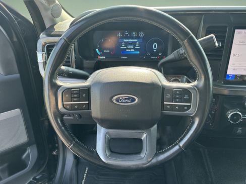 Used 2024 Ford F450 Lariat w/ Chrome Package AWD/4WD image 13