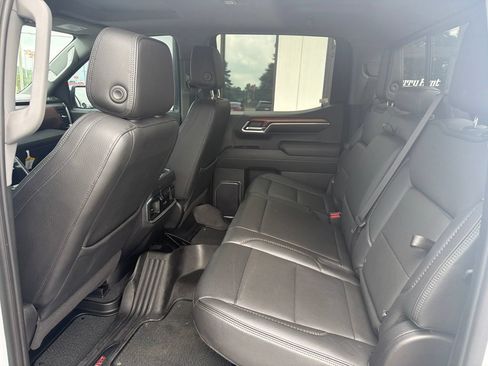 Used 2023 GMC Sierra 1500 Denali w/ Denali Reserve Package AWD/4WD image 6