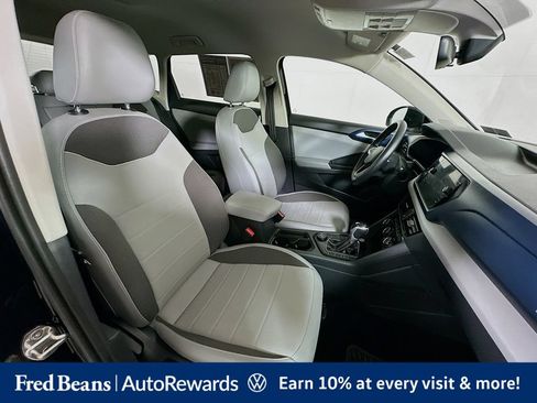 Certified 2023 Volkswagen Taos SE AWD/4WD image 32