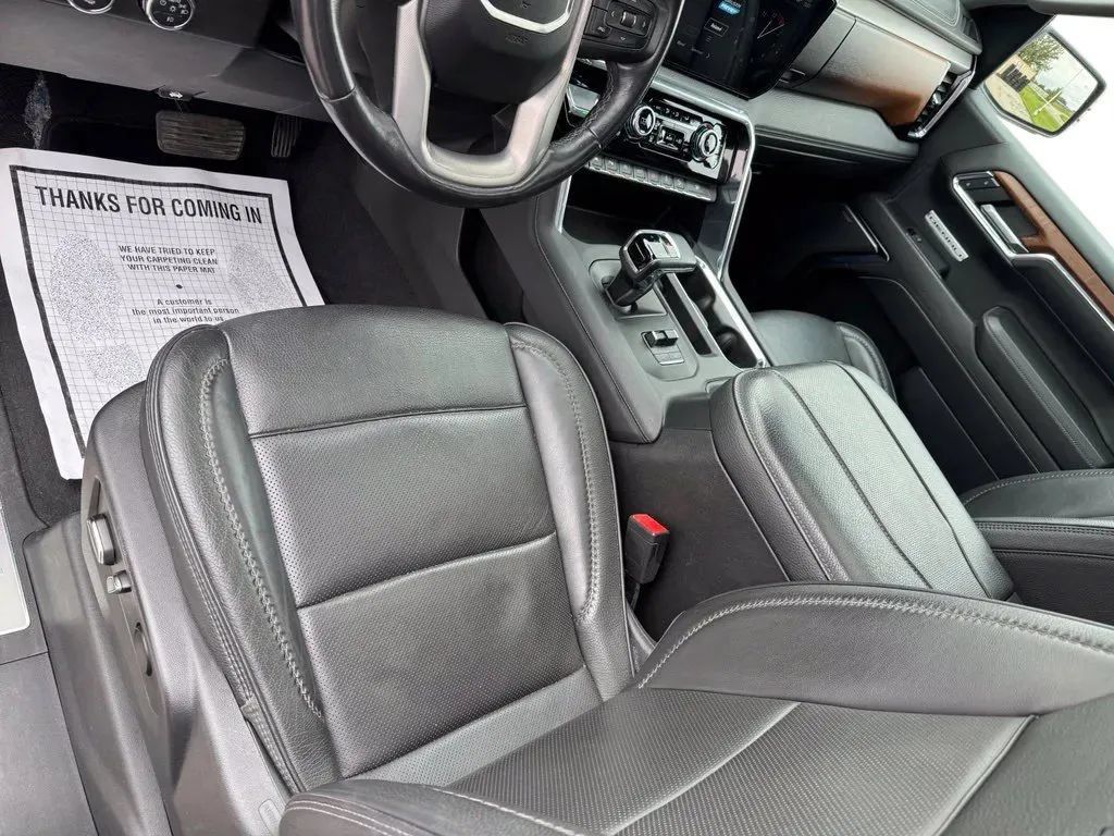 Used 2023 GMC Sierra 1500 Denali AWD/4WD image 11