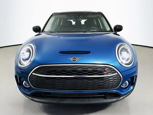 Certified 2022 MINI Cooper Clubman S FWD image 2