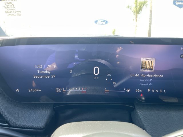 Used 2026 Buick Enclave Sport Touring FWD image 11