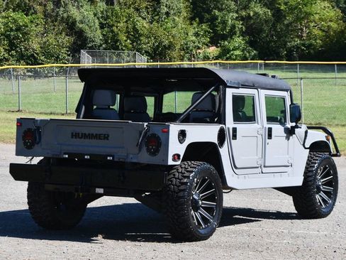 Used 1998 HUMMER H1 4-Door Open Top image 10
