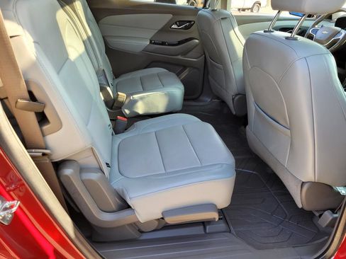 Used 2020 Chevrolet Traverse Premier w/ LPO, Floor Liner Package FWD image 12