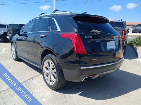 Used 2017 Cadillac XT5 Platinum w/ Driver Assist Package AWD/4WD image 7