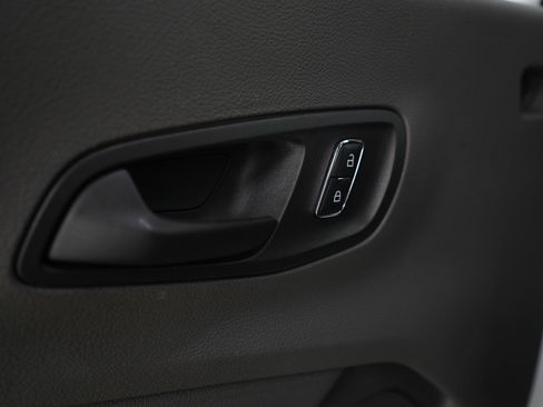 Used 2023 Ford Transit 250 Low Roof AWD w/ Exterior Upgrade Package image 18