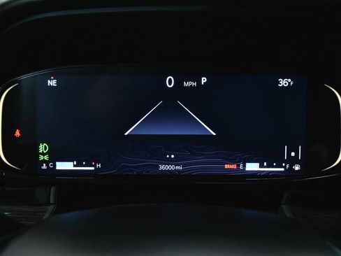 Used 2022 Jeep Wagoneer Series III w/ Premium Group I image 38