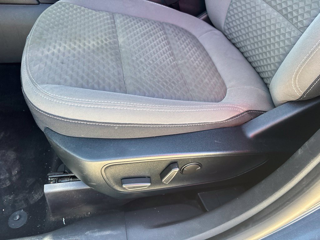 Used 2020 Ford Escape SE FWD image 21
