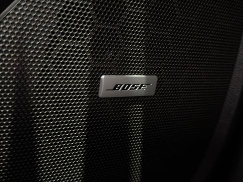 Used 2019 Chevrolet Traverse Premier image 38