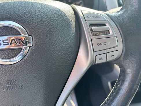Used 2015 Nissan Altima 2.5 SL w/ Technology Package FWD image 23