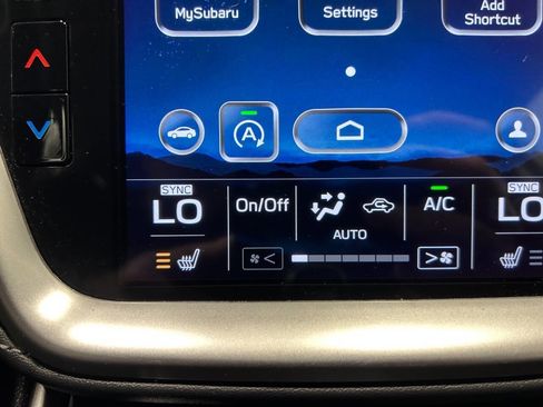 Used 2022 Subaru Outback Premium AWD/4WD image 28