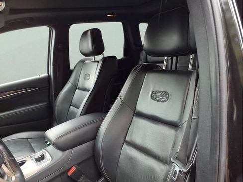 Used 2015 Jeep Grand Cherokee Overland w/ Advanced Technology Group AWD/4WD image 15