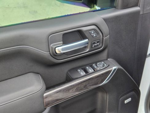 Certified 2022 Chevrolet Silverado 2500 LTZ w/ LTZ Plus Package image 12