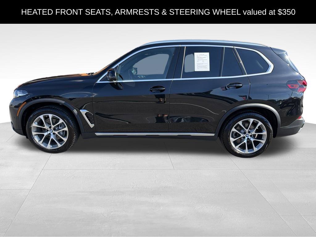 Used 2024 BMW X5 xDrive40i w/ Parking Assistance Package AWD/4WD image 4