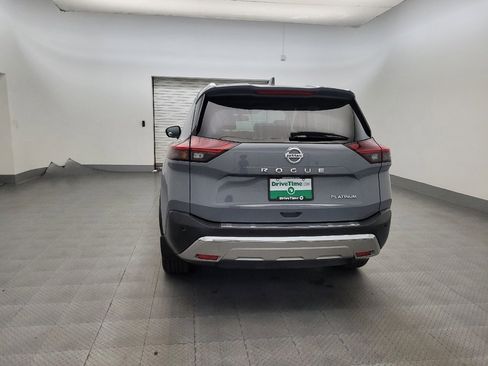 Used 2021 Nissan Rogue Platinum image 6
