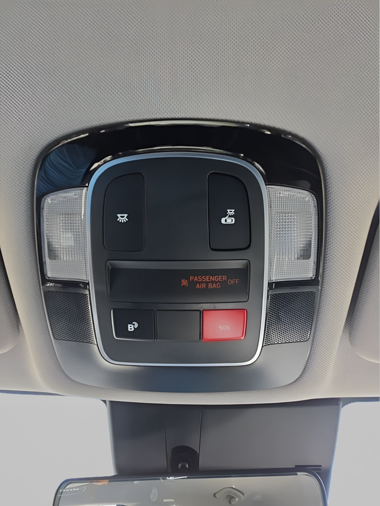 Used 2025 Hyundai Sonata SEL FWD image 20