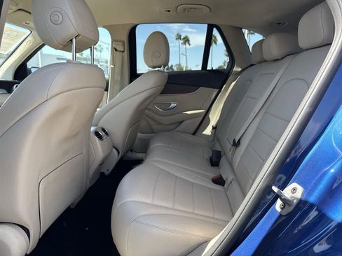 Used 2022 Mercedes-Benz GLC 300 image 25