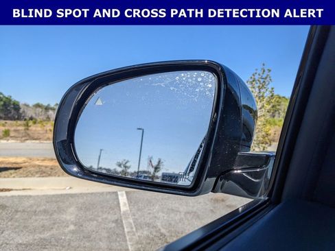 New 2026 Jeep Cherokee Laredo image 5