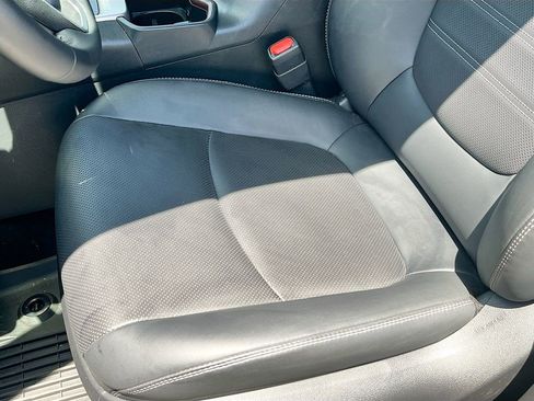 Used 2025 Toyota RAV4 Limited w/ Advanced Technology Package AWD/4WD image 18