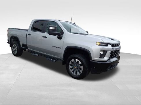 Used 2023 Chevrolet Silverado 2500 Custom w/ Custom Value Package image 16