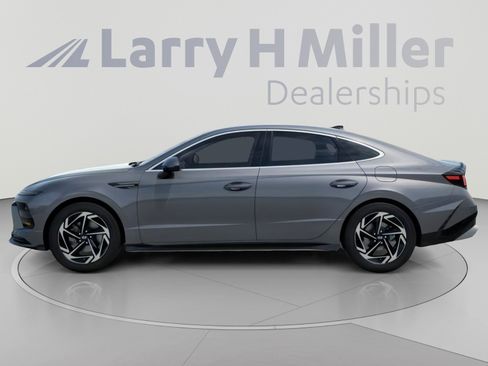 New 2026 Hyundai Sonata SEL FWD image 3