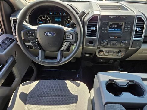 Used 2017 Ford F150 XLT RWD image 15
