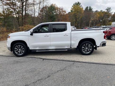 Used 2024 Chevrolet Silverado 1500 LT image 4