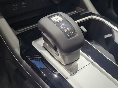 New 2026 Mitsubishi Outlander LE FWD image 33