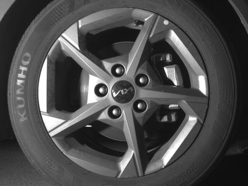 Used 2025 Kia K4 LXS image 13