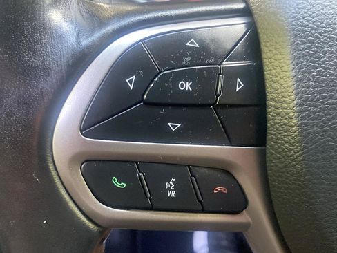 Used 2020 Jeep Cherokee High Altitude AWD/4WD image 12