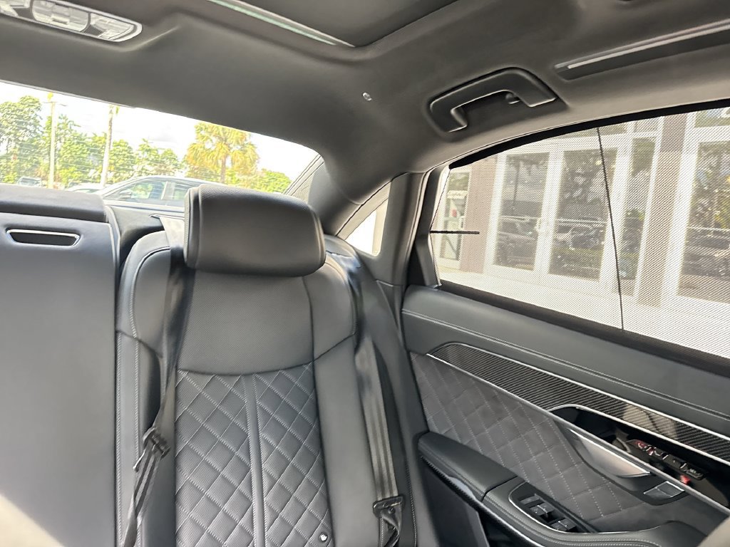 Used 2025 Audi S8 w/ Executive Package AWD/4WD image 19