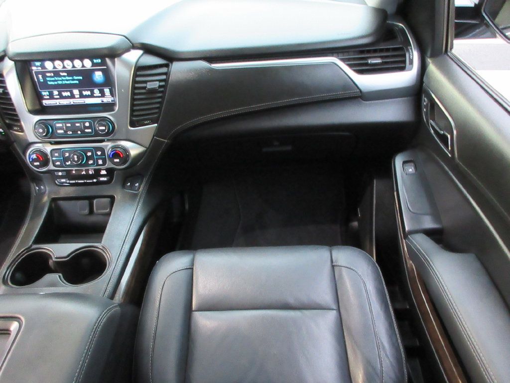 Certified 2019 Chevrolet Tahoe LT w/ LT Signature Package AWD/4WD image 17