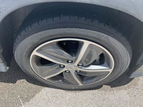 Used 2021 Honda HR-V EX-L image 3