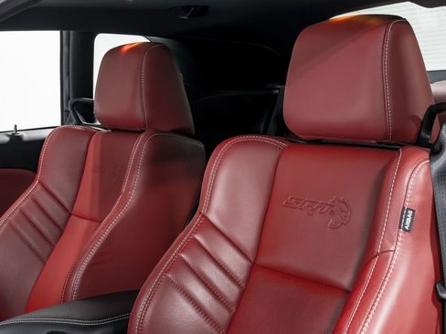 Used 2019 Dodge Challenger SRT Hellcat Redeye image 14