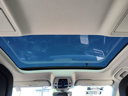 Used 2019 Audi A8 L 3.0T w/ Executive Package image 20