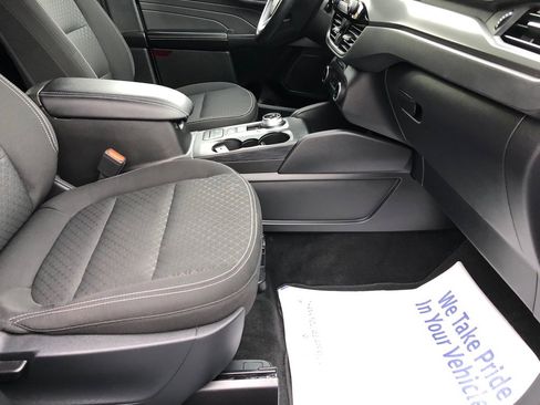 Used 2025 Ford Escape Active image 23
