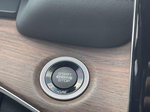 Used 2023 Jeep Grand Cherokee Summit w/ High Altitude Package image 30