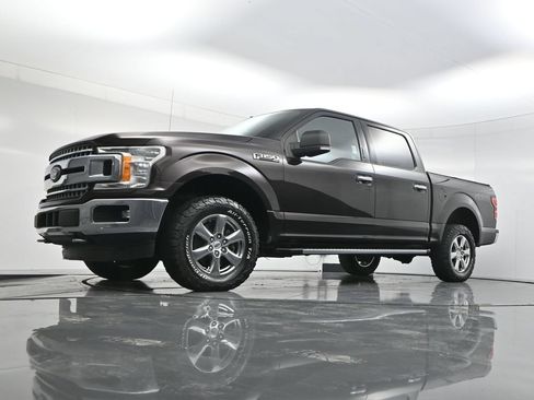 Used 2019 Ford F150 XLT w/ Equipment Group 302A Luxury AWD/4WD image 45