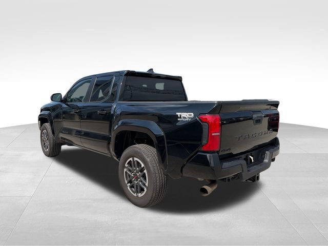 Used 2024 Toyota Tacoma TRD Sport AWD/4WD image 7