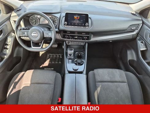 Used 2024 Nissan Rogue SV AWD/4WD image 14