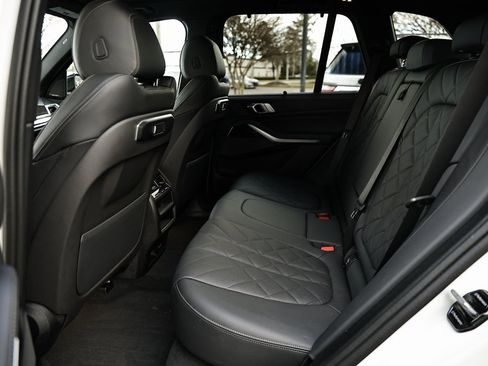 Used 2025 BMW X5 xDrive50e w/ Executive Package image 26