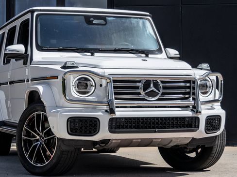 Used 2025 Mercedes-Benz G 550 image 5