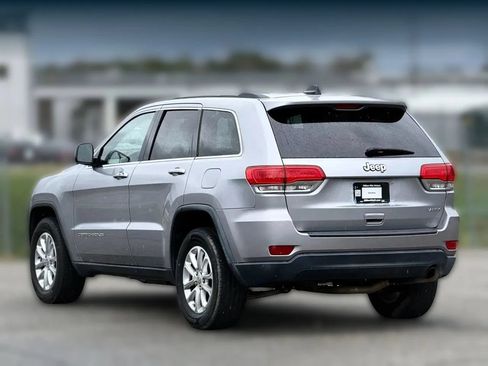 Used 2014 Jeep Grand Cherokee Laredo w/ 18" Wheel & 8.4" Radio Group RWD image 10