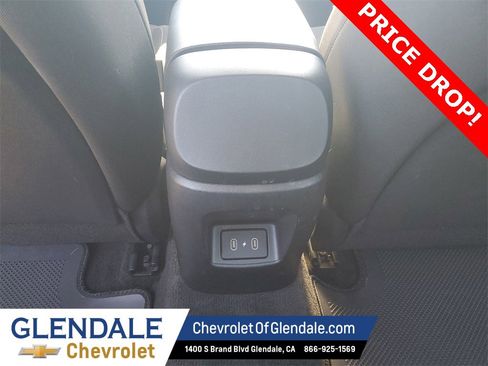 Used 2024 Hyundai Elantra SEL image 11