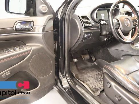 Used 2021 Jeep Grand Cherokee Trailhawk w/ Trailhawk Luxury Group AWD/4WD image 8