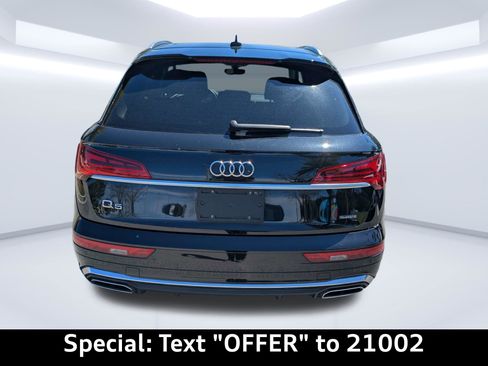 Certified 2022 Audi Q5 2.0T Premium Plus w/ Premium Plus Package image 3