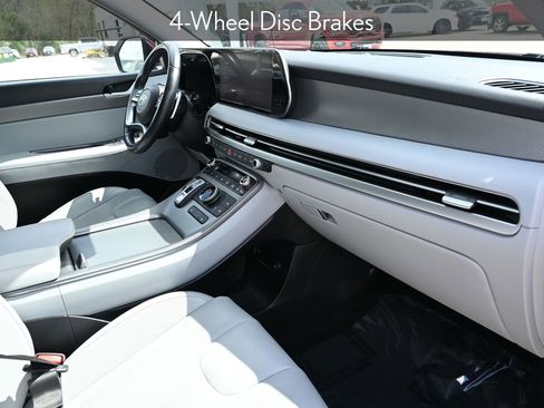 Used 2024 Hyundai Palisade SEL image 32