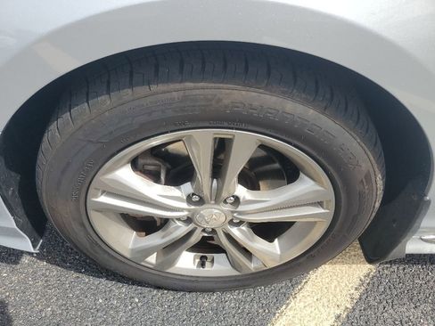 Used 2019 Hyundai Sonata Sport w/ Tech Package 03 FWD image 11